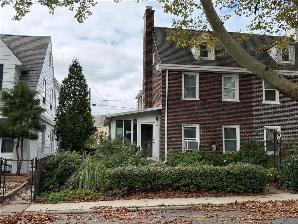 817 Dellwood, Bethlehem, PA 18018 - #1