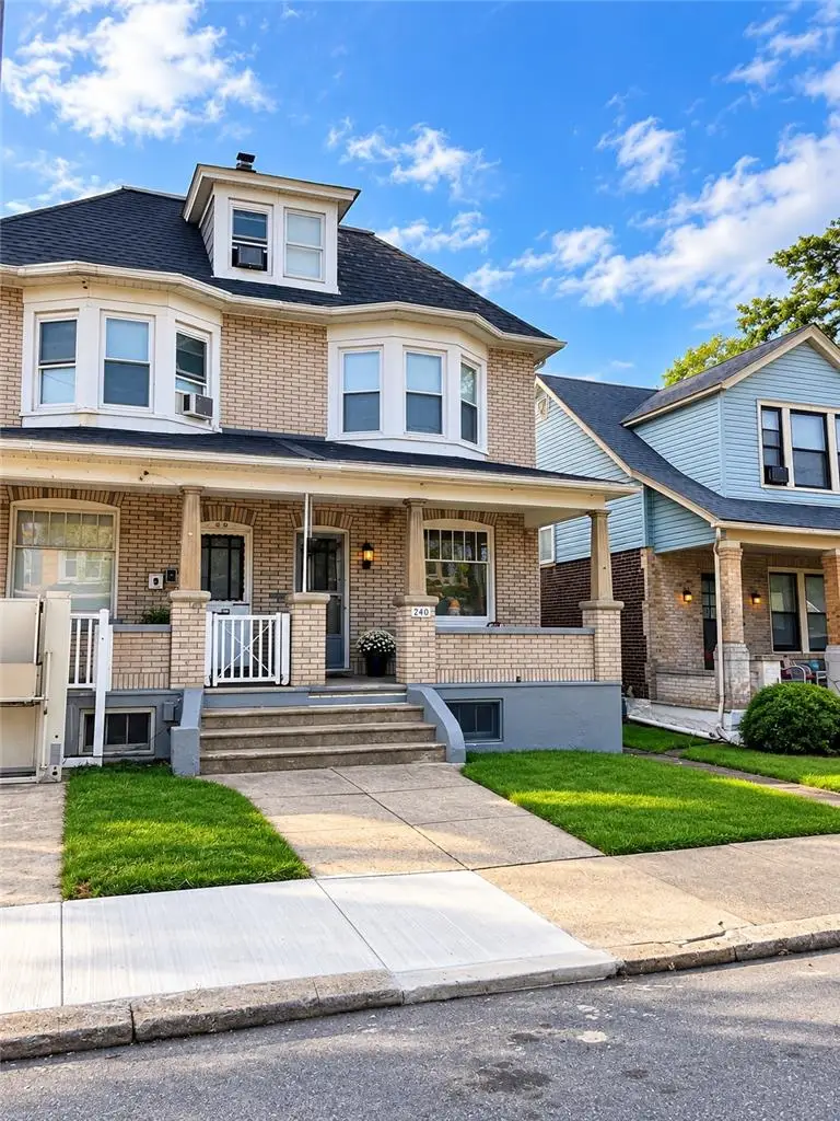 240 Lincoln Street, Easton, PA 18042 - #1