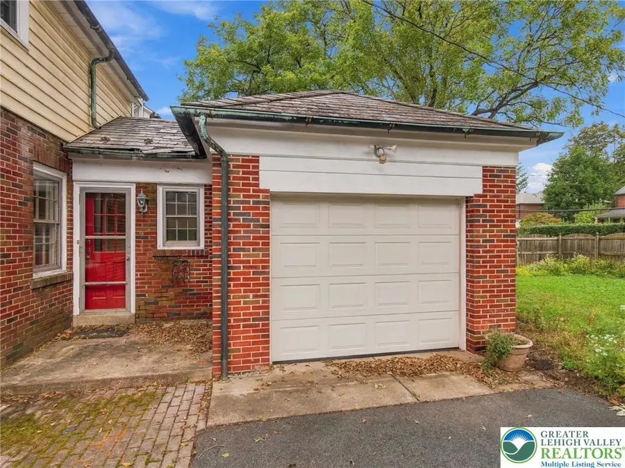 615 N 26th Street, Allentown, PA 18104 - #3