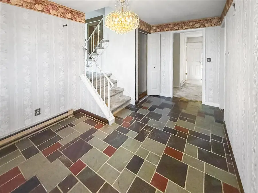 7672 Hilltop Court, New Tripoli, PA 18066 - #3