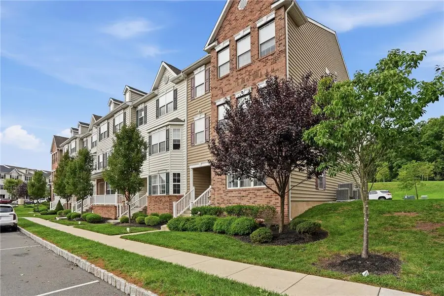 3028 Davenport Way, Upper Hanover, PA 18073 - #2