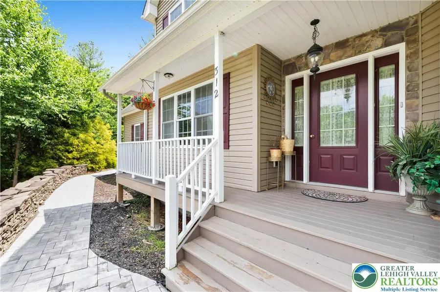312 Reagan Drive, East Stroudsburg, PA 18301 - #3
