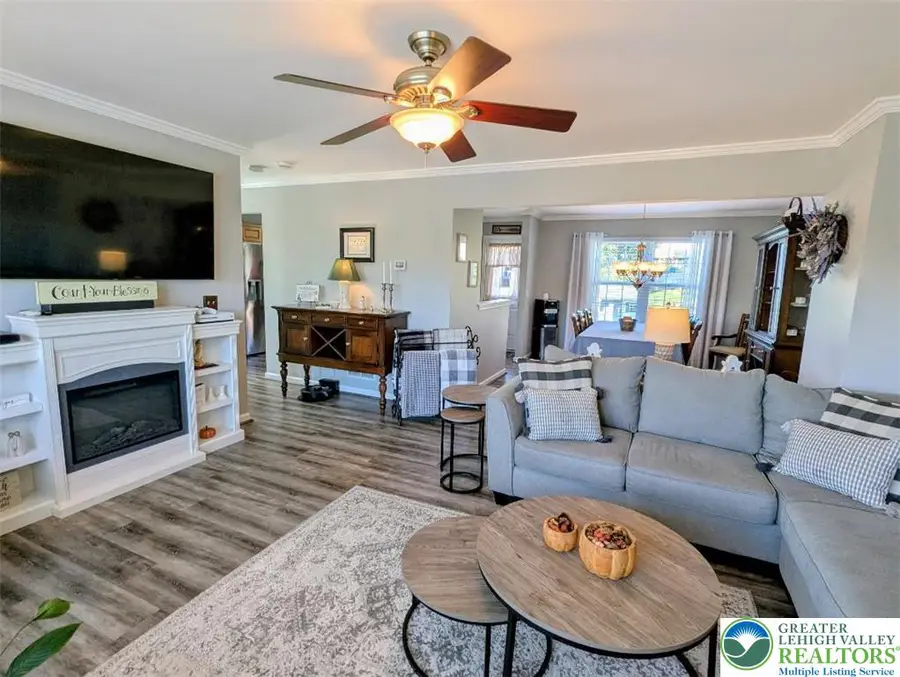 828 Ward Drive, Allen, PA 18067 - #3