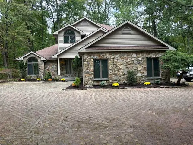 229 Kromer Road, Bushkill, PA 18091 - #1