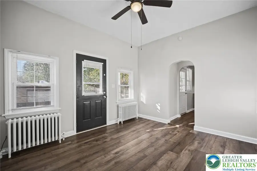 555 E Garrison Street, Bethlehem, PA 18018 - #3