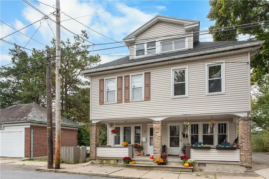 12 E Babbitt Avenue, Pen Argyl, PA 18072 - #2