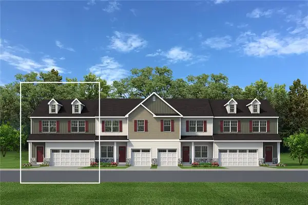 8 Lone Fox Lane #111, Palmer Twp, PA 18045