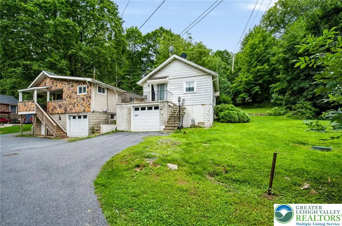 2242 Edgewood Avenue, Palmer Township, PA 18045 - #1