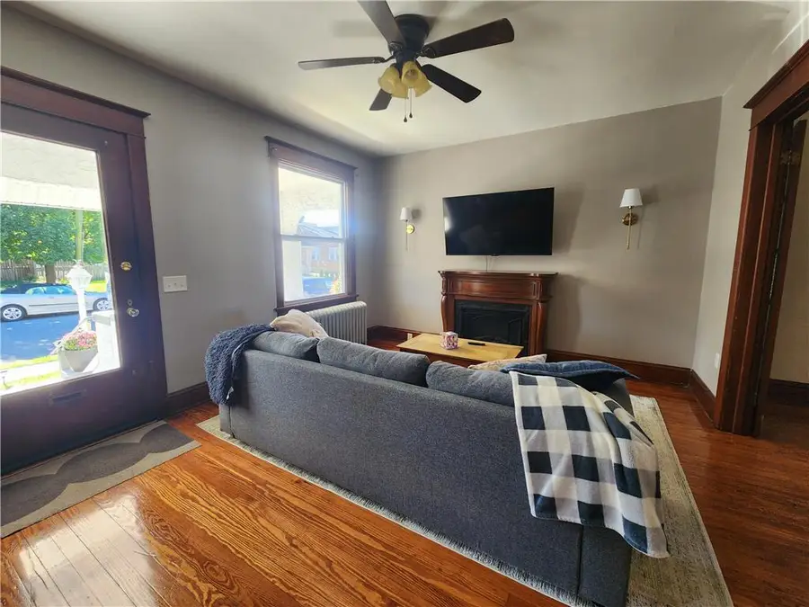 215 W Lincoln Street, Easton, PA 18042 - #3