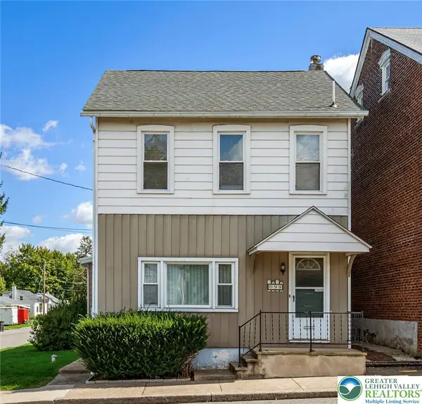 99 S Lea Street, Macungie Boro, PA 18062