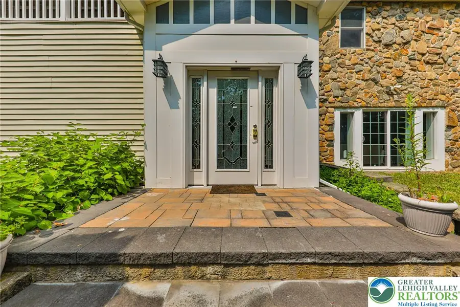 2153 Meadow Lake Road, Chestnuthill, PA 18353 - #3