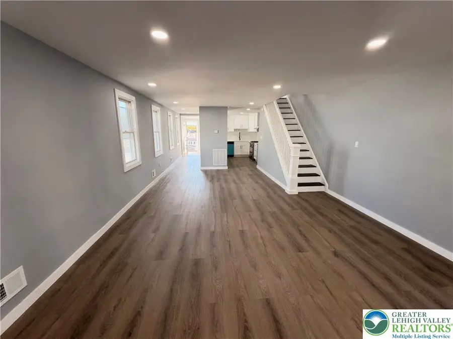 287 Andover Street, Wilkes Barre, PA 18702 - #3