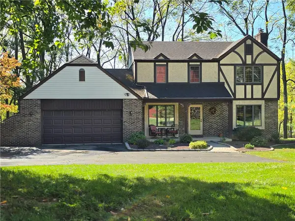 5661 Sullivan Trail, Plainfield Twp, PA 18064