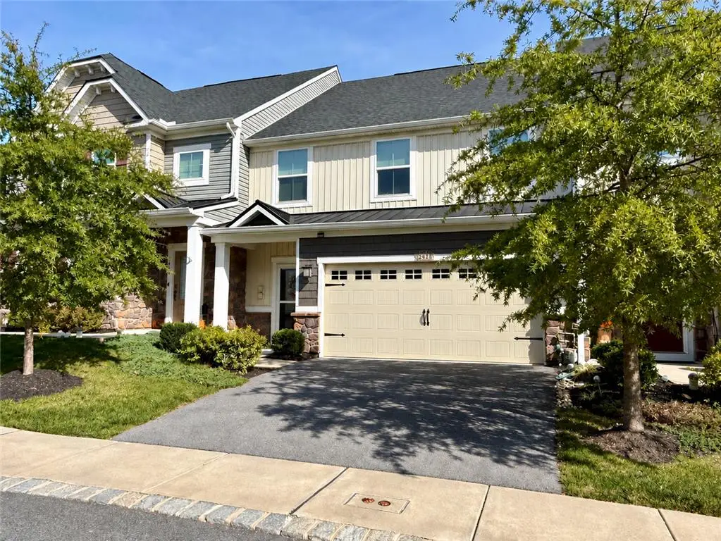 2428 Raya Way, Bethlehem, PA 18045 - #1