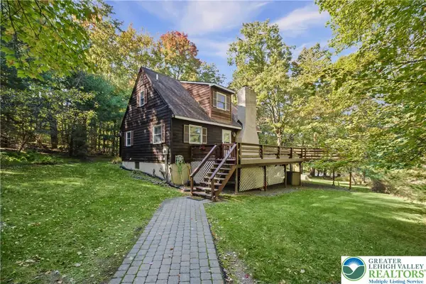 7146 Moss Drive, Pocono Twp, PA 18370