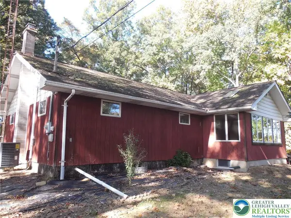 148 W Moorestown Road, Bushkill Twp, PA 18091