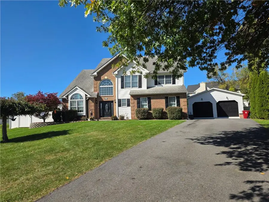 1906 Grouse Court, Forks Township, PA 18040 - #3