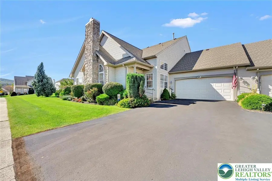 2894 Donegal Drive, Lower Macungie, PA 18062 - #2