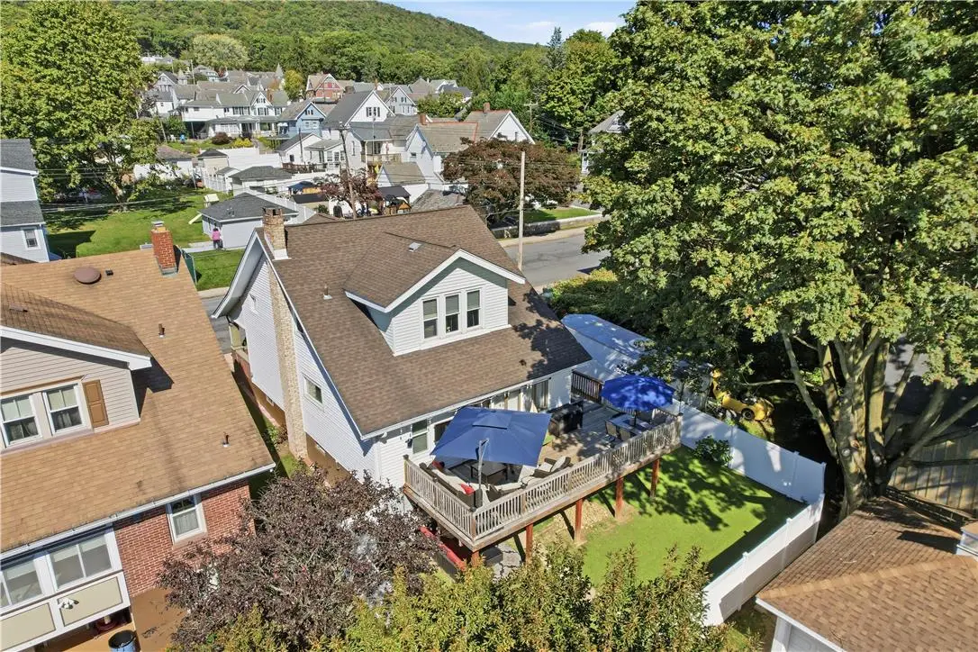 14 W Applegate Avenue, Pen Argyl, PA 18072 - #1
