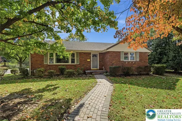 865 Bridge Street, Catasauqua Boro, PA 18032