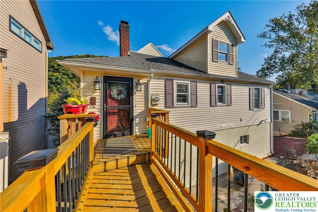2355 N Delaware Drive, Easton, PA 18040 - #1
