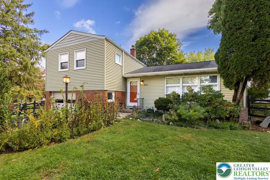 2510 Nottingham Road, Bethlehem, PA 18017 - #2