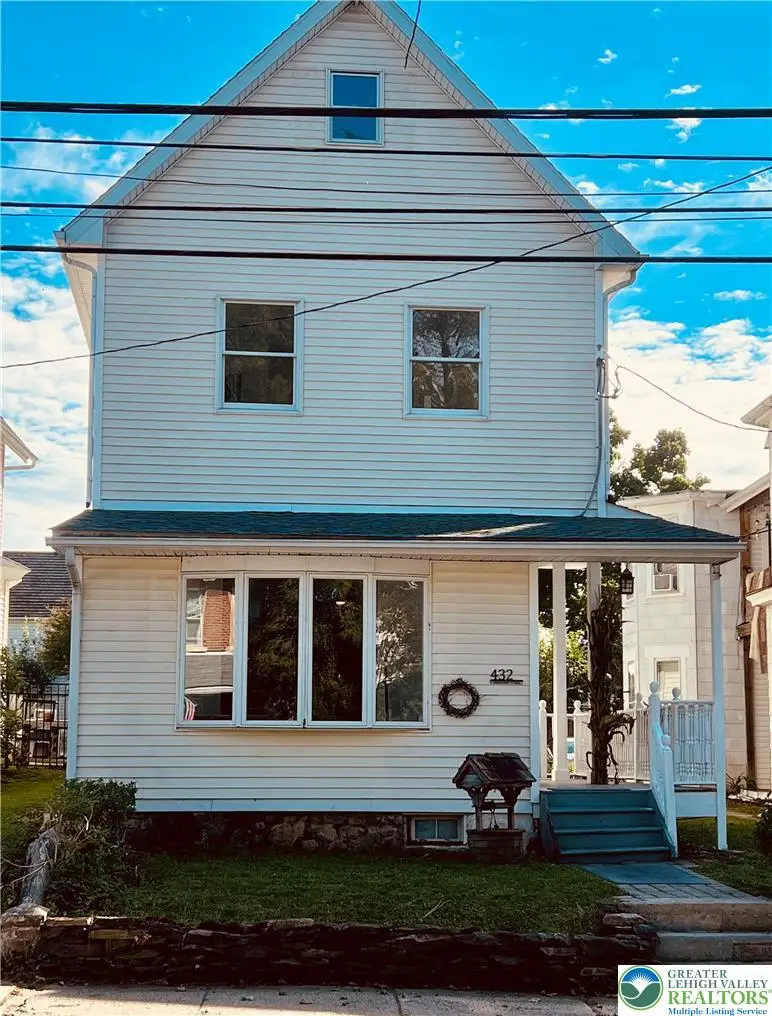 432 E Fairview Street, Coopersburg, PA 18036 - #2