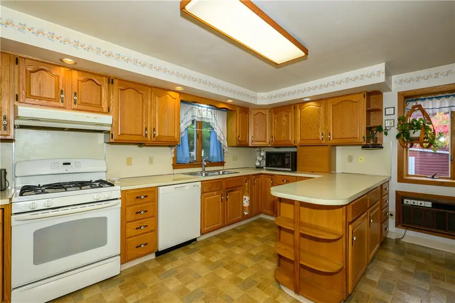 607 Howertown Road, Catasauqua, PA 18032 - #3