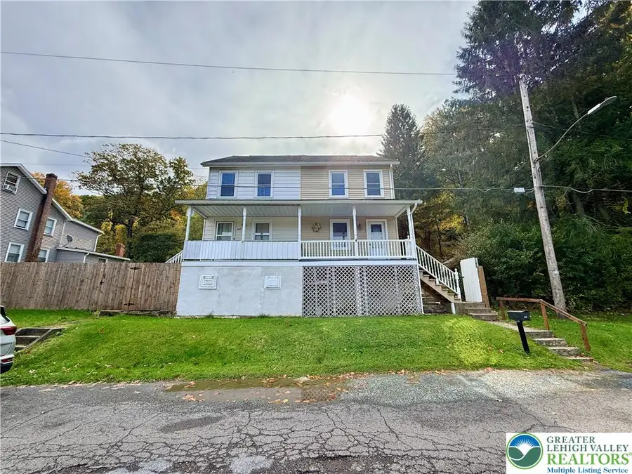209 Yard Street #207-209, Nesquehoning, PA 18240 - #2