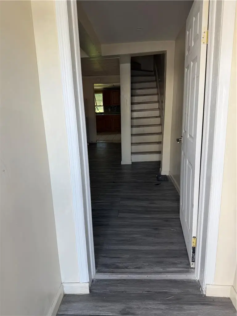 713 W Laurel Blvd, Pottsville, PA 17901 - #3