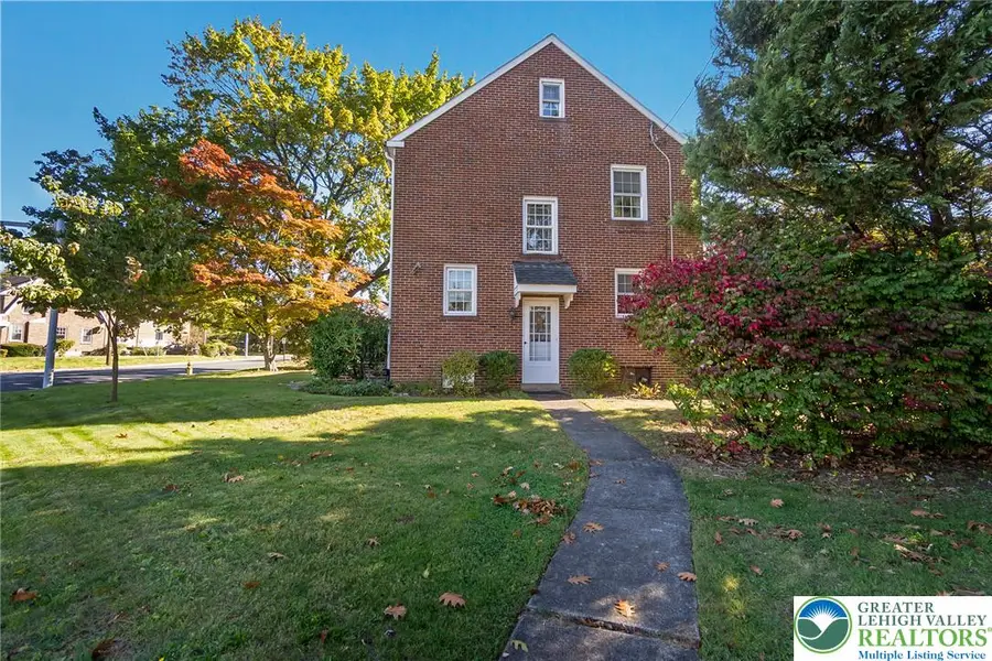 941 Pennsylvania Avenue, Bethlehem, PA 18018 - #3