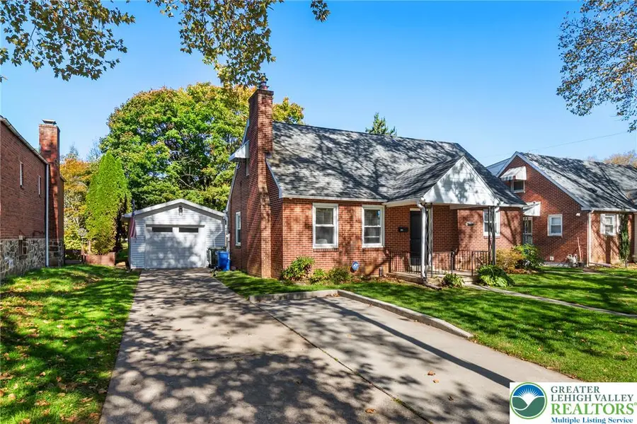 439 E Union Boulevard, Bethlehem, PA 18018 - #2