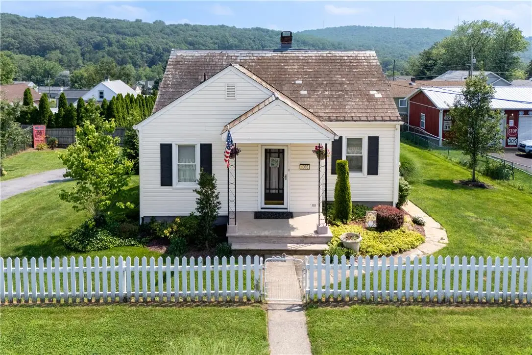 1306 Maryland Avenue, Salisbury, PA 18103 - #1