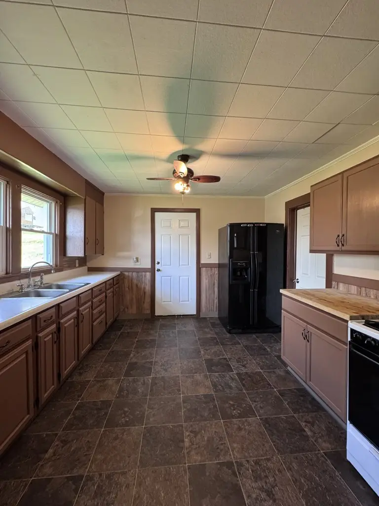 47 Edson Street, Eldred, PA 16731 - Image #3