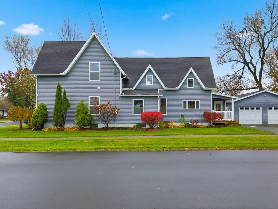 59 Lincoln St, Waverly, NY 14892 - Image #2