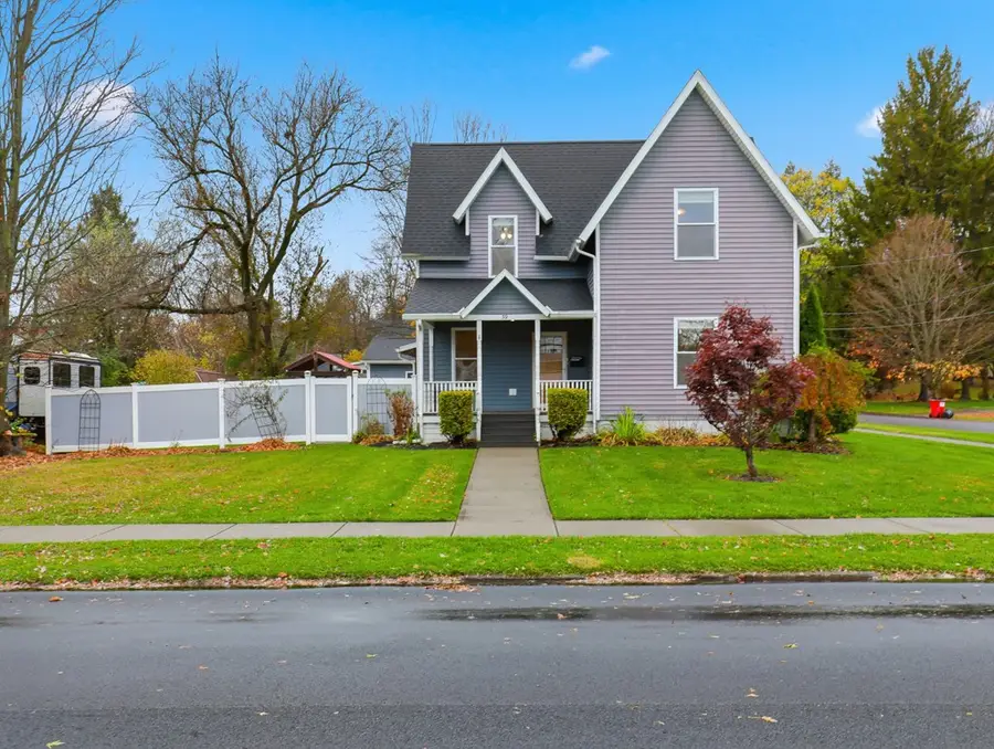 59 Lincoln St, Waverly, NY 14892 - Image #3