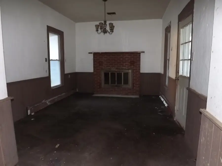 439 Front Street, New Albany, PA 18833 - Image #2