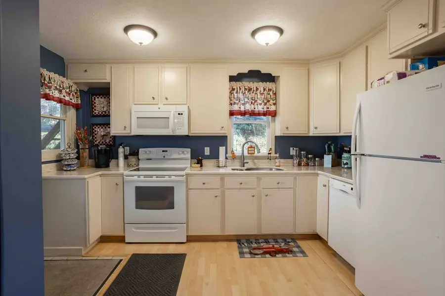 73 Derosia Road, Lewis Run, PA 16738 - Image #3