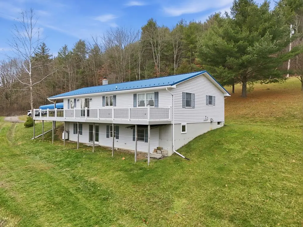 762 Sprague Rd, Waverly, NY 14892 - Image #1