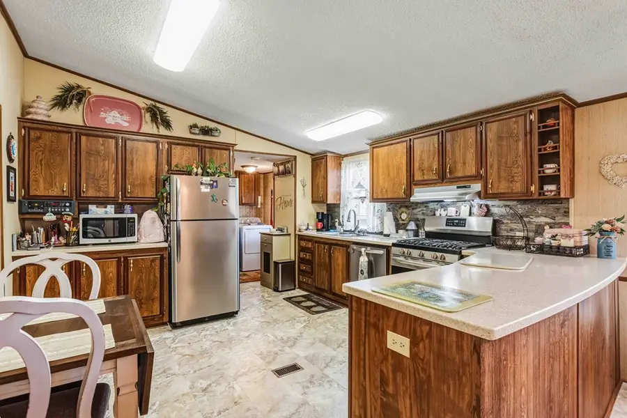 20 Cherry, Lawrenceville, PA 16929 - Image #2