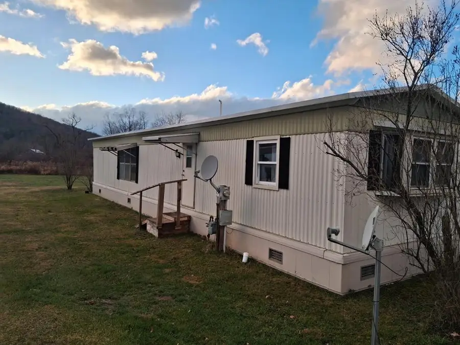 53 Creekside Drive, Roulette, PA 16746 - Image #3