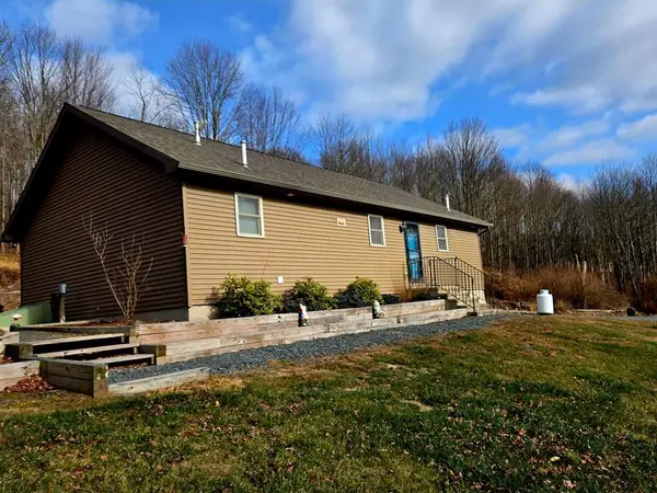 401 Moon Street, New Albany, PA 18833