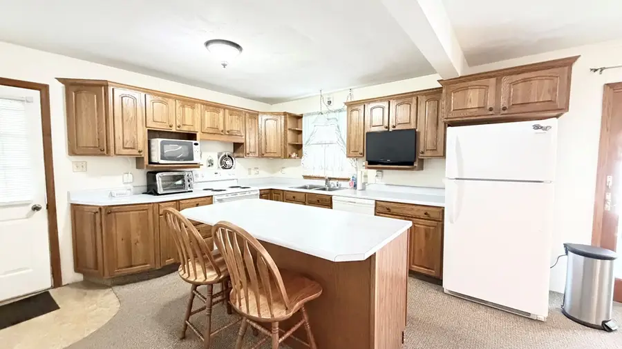 115 Larch Rd, Sayre, PA 18840 - Image #3