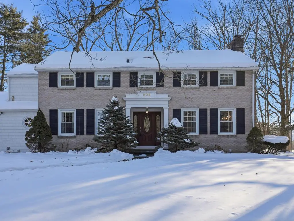 204 Cypress St, Sayre, PA 18840 - #1