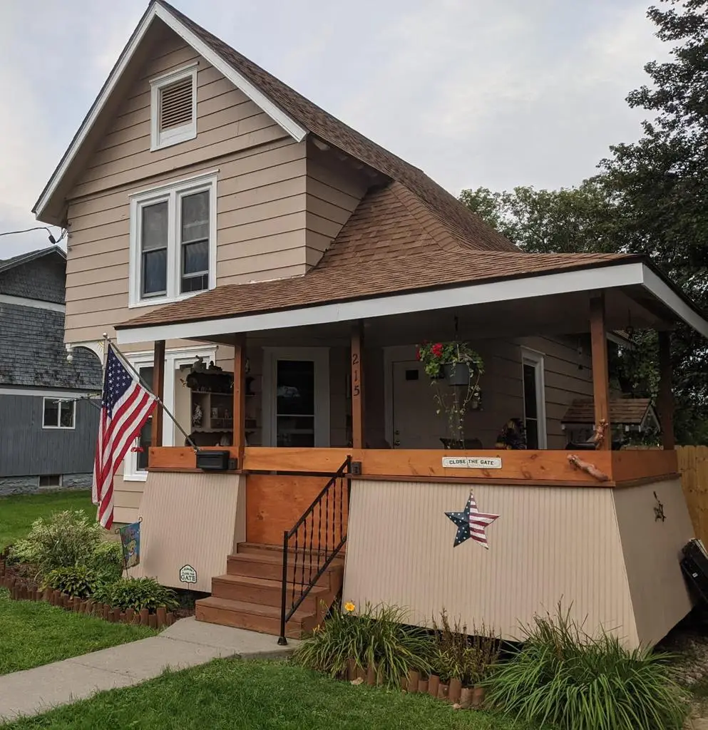 215 Maple St, Athens, PA 18810 - #1