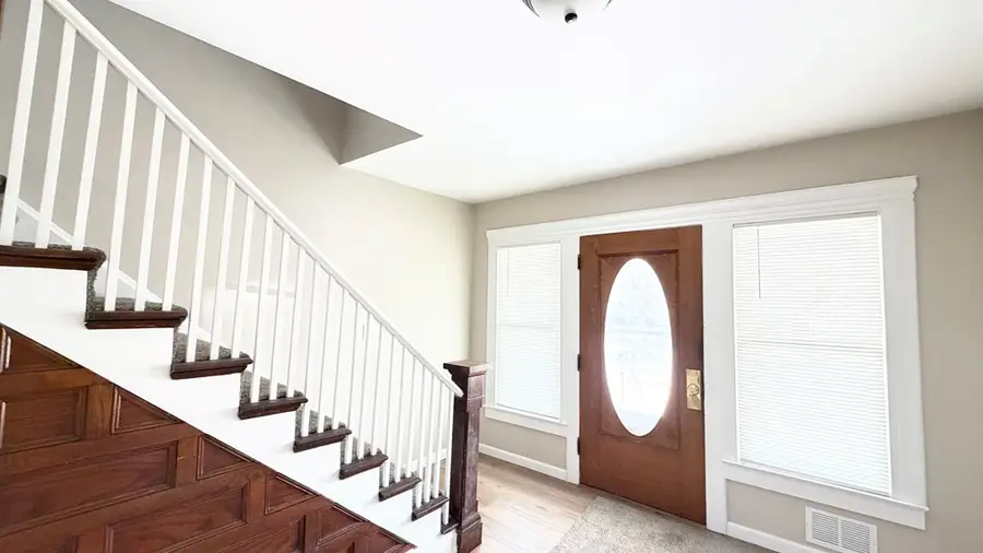 514 N. Wilbur Ave, Sayre, PA 18840 - #3