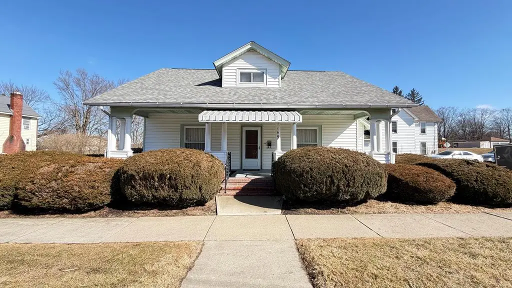 147-149 S Hopkins St, Sayre, PA 18840 - #1