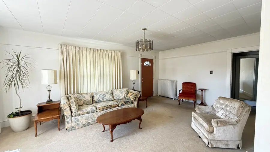 147-149 S Hopkins St, Sayre, PA 18840 - #3