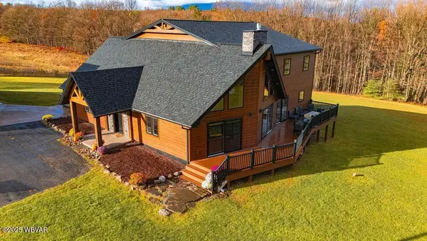 1382 Bear Mountain Road, Forksville, PA 18616