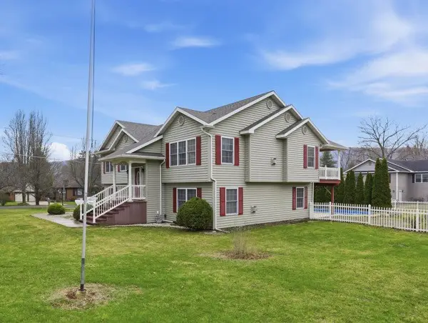 330 Hillcrest Dr, Sayre, PA 18840 - #2